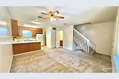 3305 E Brainerd St, Pensacola, FL 32503 - Photo 2