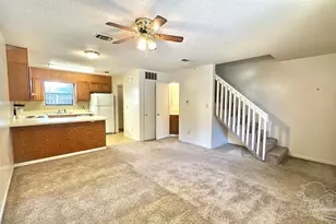 3305 E Brainerd St, Pensacola, FL 32503 - Photo 2