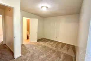 3305 E Brainerd St, Pensacola, FL 32503 - Photo 4