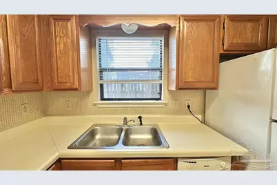 3305 E Brainerd St, Pensacola, FL 32503 - Photo 10