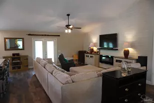 7305 Durden Dr, Pensacola, FL 32526 - Photo 2