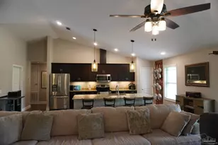 7305 Durden Dr, Pensacola, FL 32526 - Photo 6
