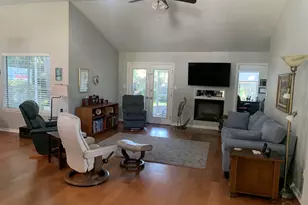 3500 Silvertree Ln, Pensacola, FL 32504 - Photo 2