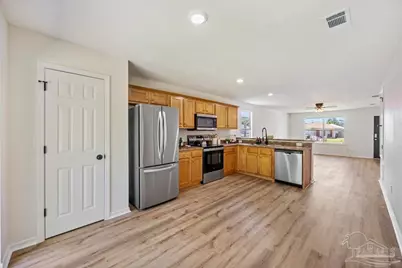 1063 Antigua Cir, Pensacola, FL 32506 - Photo 4