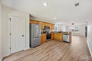1063 Antigua Cir, Pensacola, FL 32506 - Photo 4