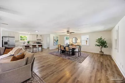 3100 E Lloyd St, Pensacola, FL 32503 - Photo 2