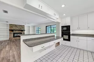 25 Arapaho Dr, Pensacola, FL 32507 - Photo 16