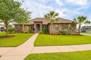 6064 Huntington Creek Cir, Pensacola, FL 32526 - Photo 1