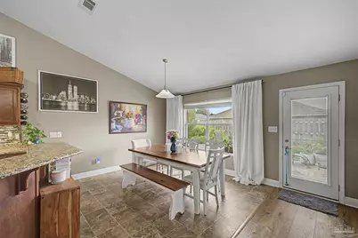 8768 Intruder Ct, Pensacola, FL 32506 - Photo 18
