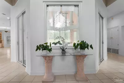 5542 Oakmont Dr, Pace, FL 32571 - Photo 6