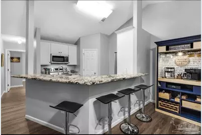 8464 Kipling St #D, Pensacola, FL 32514 - Photo 4