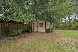 5329 Casper Cir, Milton, FL 32570 - Photo 4