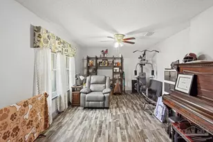 5329 Casper Cir, Milton, FL 32570 - Photo 10