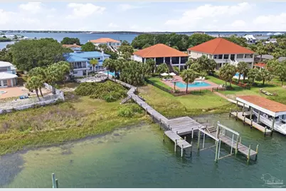 212 Sabine Dr, Pensacola Beach, FL 32561 - Photo 70