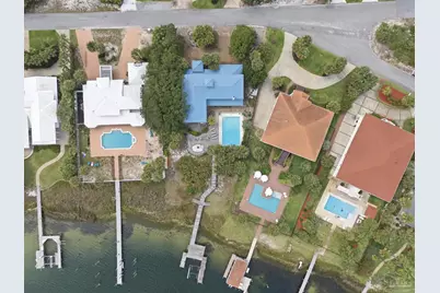 212 Sabine Dr, Pensacola Beach, FL 32561 - Photo 64
