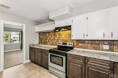 702 N 49th Ave, Pensacola, FL 32506 - Photo 2