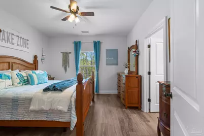 1702 Sound Haven Ct, Navarre, FL 32566 - Photo 24