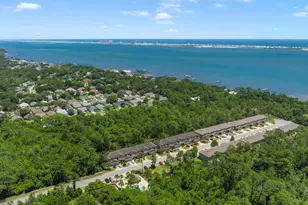 1702 Sound Haven Ct, Navarre, FL 32566 - Photo 52