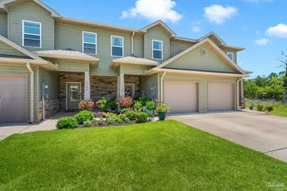 1702 Sound Haven Ct, Navarre, FL 32566 - Photo 2