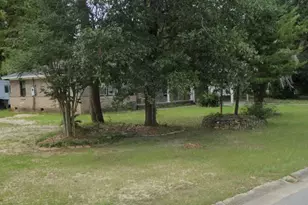 928 Barcia Dr, Pensacola, FL 32503 - Photo 2