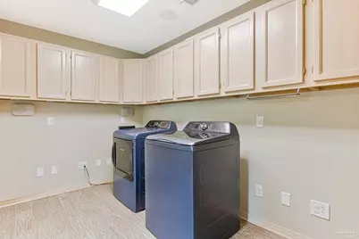 7605 Old Hickory Dr, Pensacola, FL 32507 - Photo 18