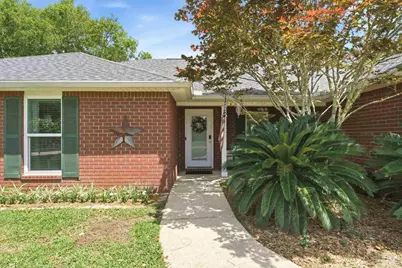 952 Lake Aire Dr, Pensacola, FL 32506 - Photo 4