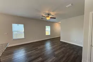 6617 Boatswain Rd, Pensacola, FL 32526 - Photo 4
