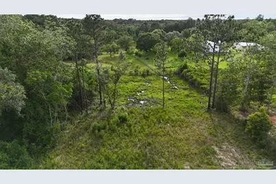 999 New Haven Dr, Cantonment, FL 32533 - Photo 4