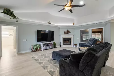 6384 Old Harbor Ct, Gulf Breeze, FL 32563 - Photo 16