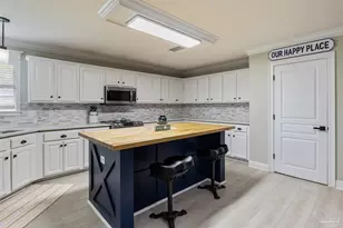 6384 Old Harbor Ct, Gulf Breeze, FL 32563 - Photo 20