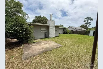 815 Woodland Dr, Pensacola, FL 32503 - Photo 6