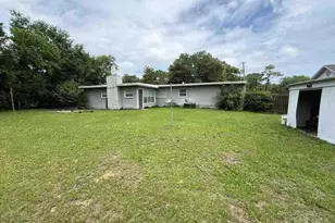 815 Woodland Dr, Pensacola, FL 32503 - Photo 4