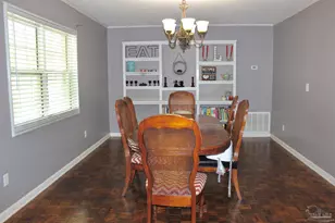 6284 Starhill Dr, Milton, FL 32570 - Photo 8
