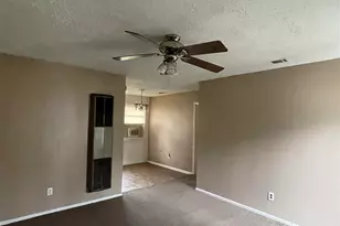 701 Montclair Rd, Pensacola, FL 32505 - Photo 6
