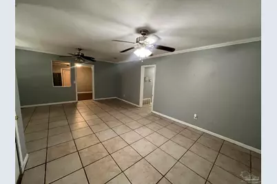 203 Edison Dr, Pensacola, FL 32505 - Photo 2