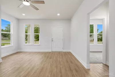 5429 Statler Ave, Pensacola, FL 32507 - Photo 2