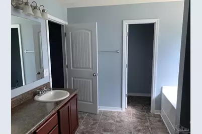 5685 Peach Dr, Pace, FL 32571 - Photo 6