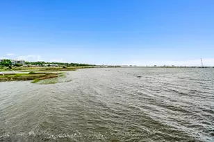 8 Wharf Ave, Pensacola, FL 32502 - Photo 46