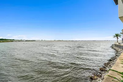 8 Wharf Ave, Pensacola, FL 32502 - Photo 44