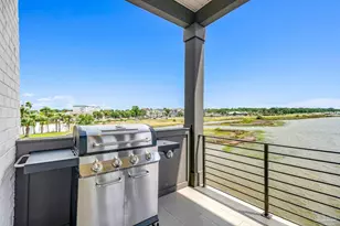 8 Wharf Ave, Pensacola, FL 32502 - Photo 42