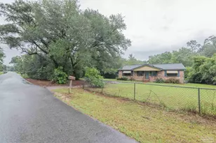 1512 Old Bridge Rd, Cantonment, FL 32533 - Photo 4