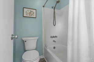 1301 Redwood Ln, Gulf Breeze, FL 32563 - Photo 16