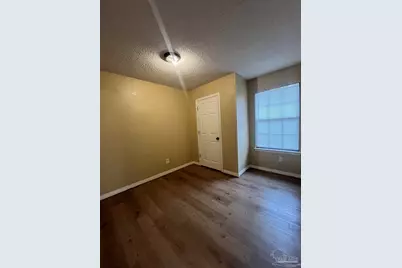 5898 Independence Dr, Milton, FL 32570 - Photo 16