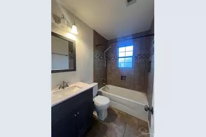 5898 Independence Dr, Milton, FL 32570 - Photo 6
