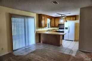 202 Southern St, Pensacola, FL 32503 - Photo 10