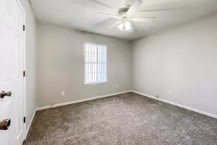 2001 W Indies Dr, Pensacola, FL 32506 - Photo 8