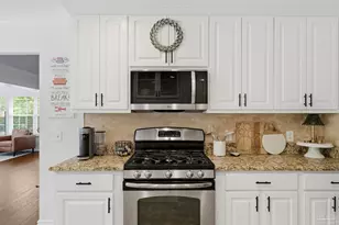 6032 Forest Green Rd, Pensacola, FL 32505 - Photo 8
