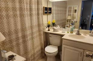 825 Bayshore Dr, Pensacola, FL 32507 - Photo 14