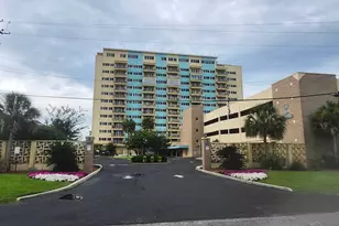 825 Bayshore Dr, Pensacola, FL 32507 - Photo 2