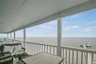 5539 Soundside Dr, Gulf Breeze, FL 32563 - Photo 18